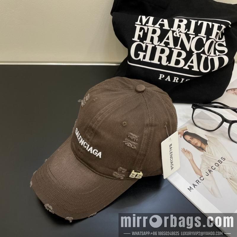 Balenciaga Hat 042701