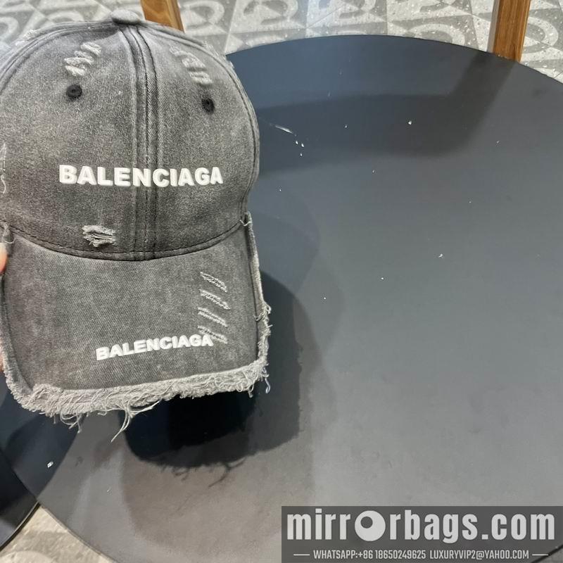 Balenciaga Hat 042802