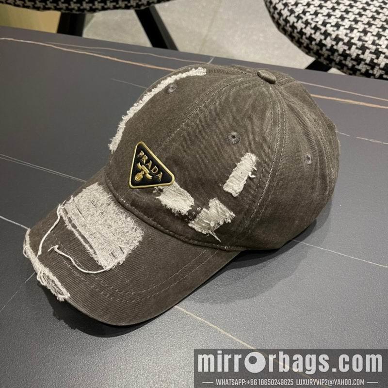 Prada Hat 021001