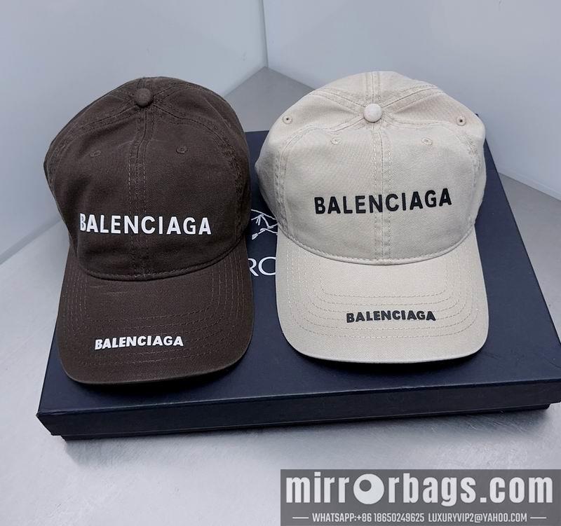 Balenciaga Hat hm42