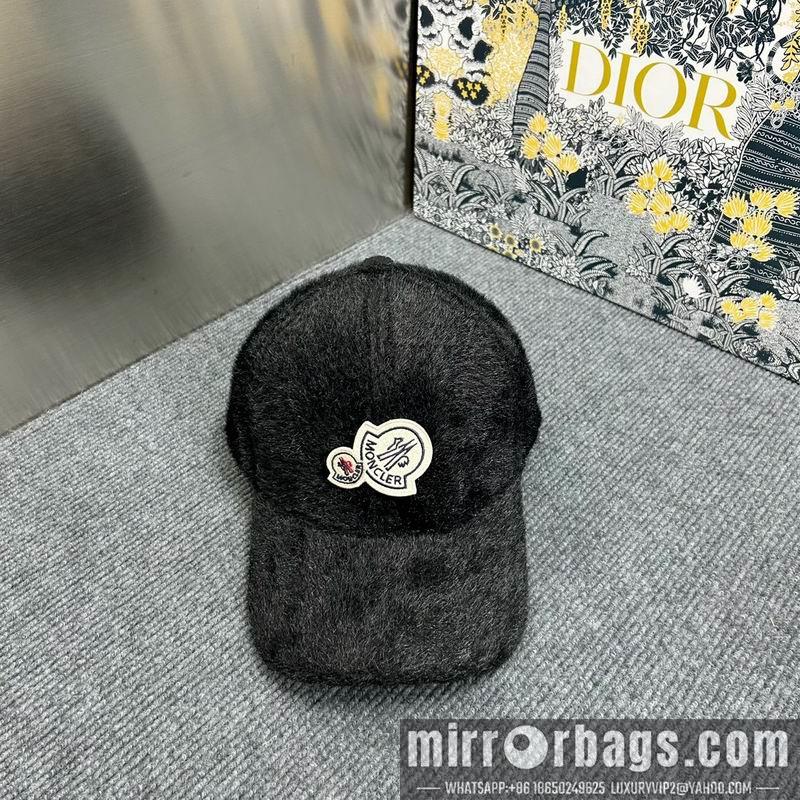 Moncler Hat dx16
