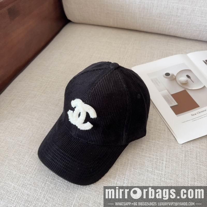 Chanel Hat dx70