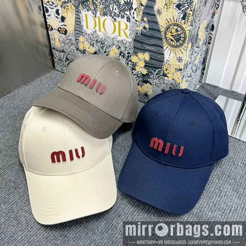Miumiu Hat dx75
