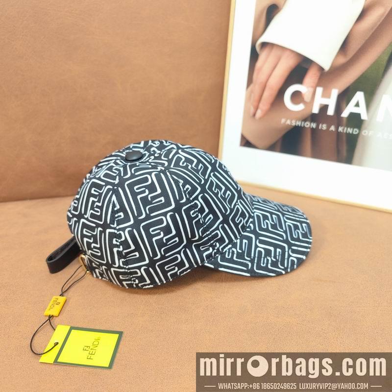 Fendi Hat dx43