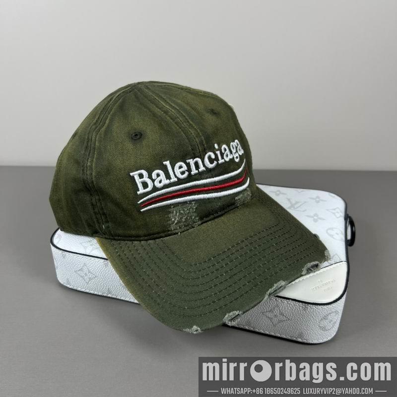 Balenciaga Hat dx07