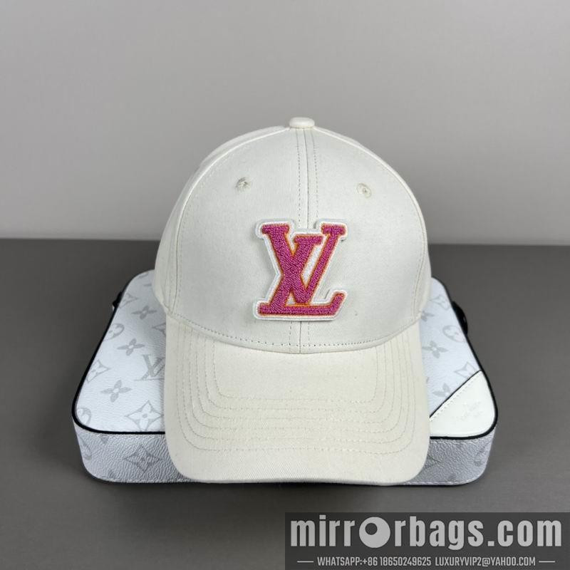 LV Hat dx15