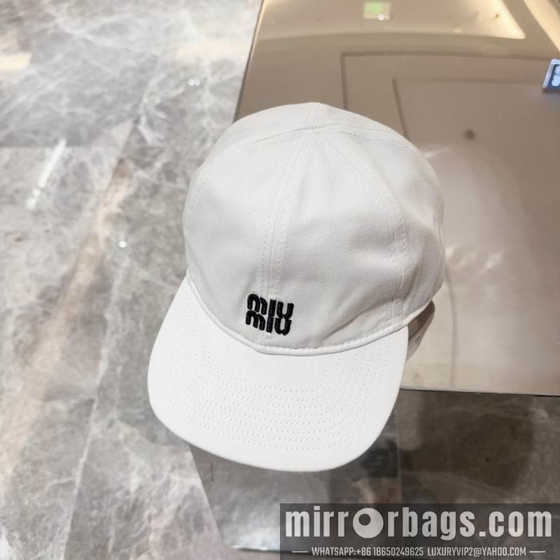 Miumiu Hat 072301