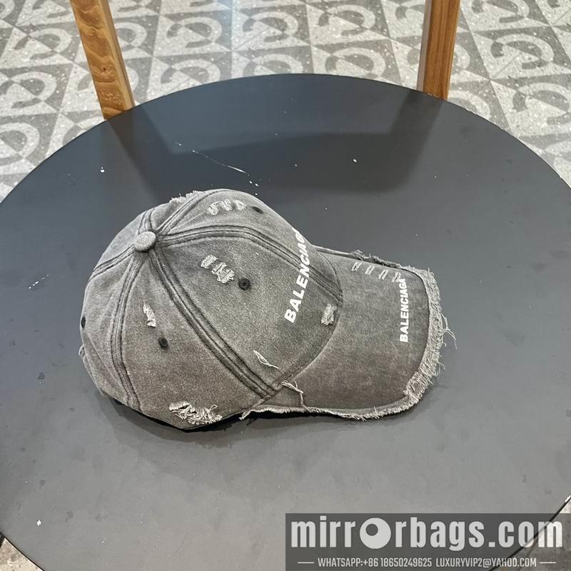 Balenciaga Hat 042802
