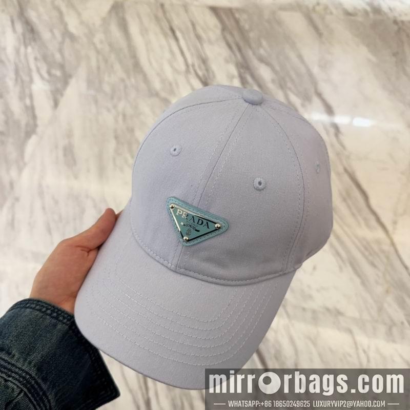 Prada Hat dx18
