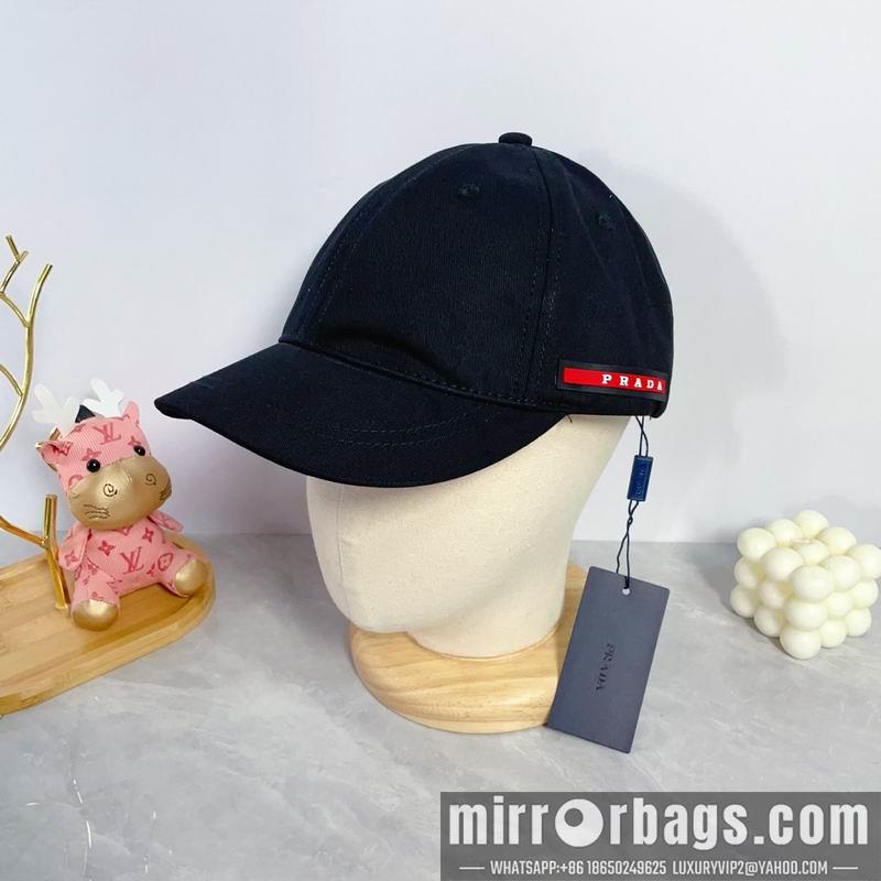 Prada Hat dx19
