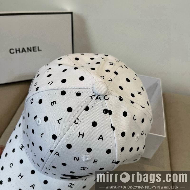 Chanel Hat dx30