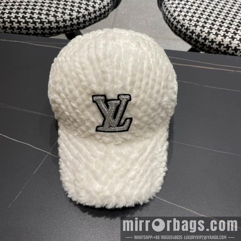 LV Hat 102801