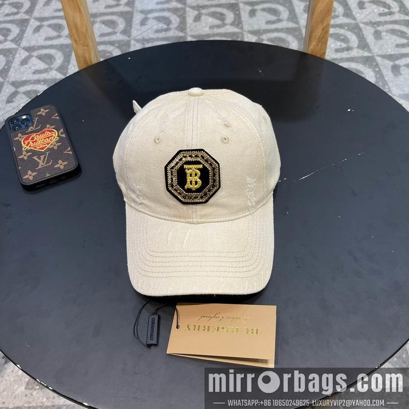 Burberry Hat 041701
