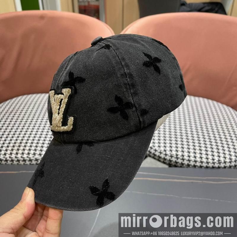 LV Hat 072801