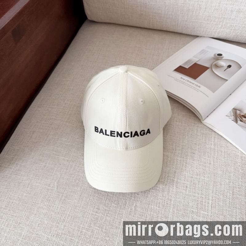 Balenciaga Hat dx104