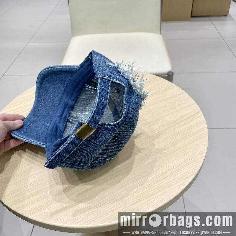 Other Hat 041404