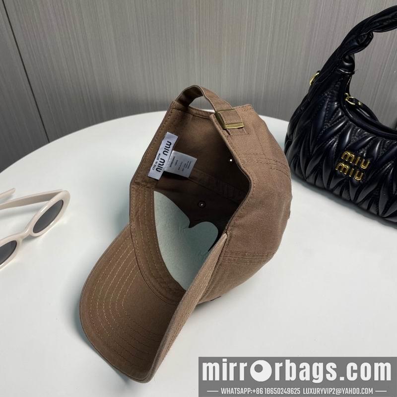 Miumiu Hat 030966