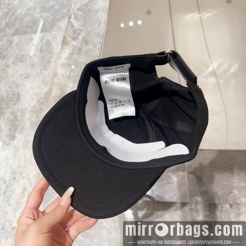 Miumiu Hat 072301
