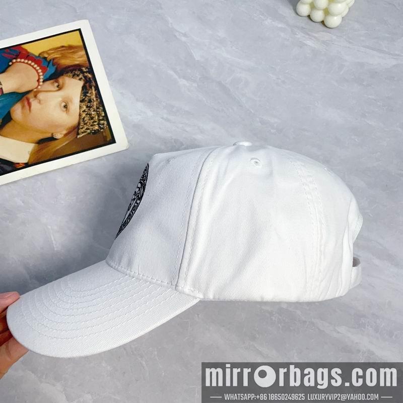 Versace Hat dx03