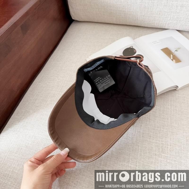Prada Hat dx54
