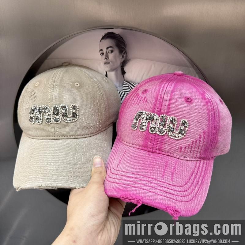 MiuMiu Hat hm08