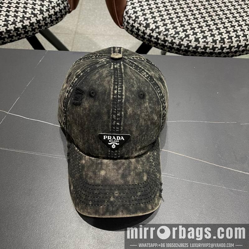 Prada Hat 040204