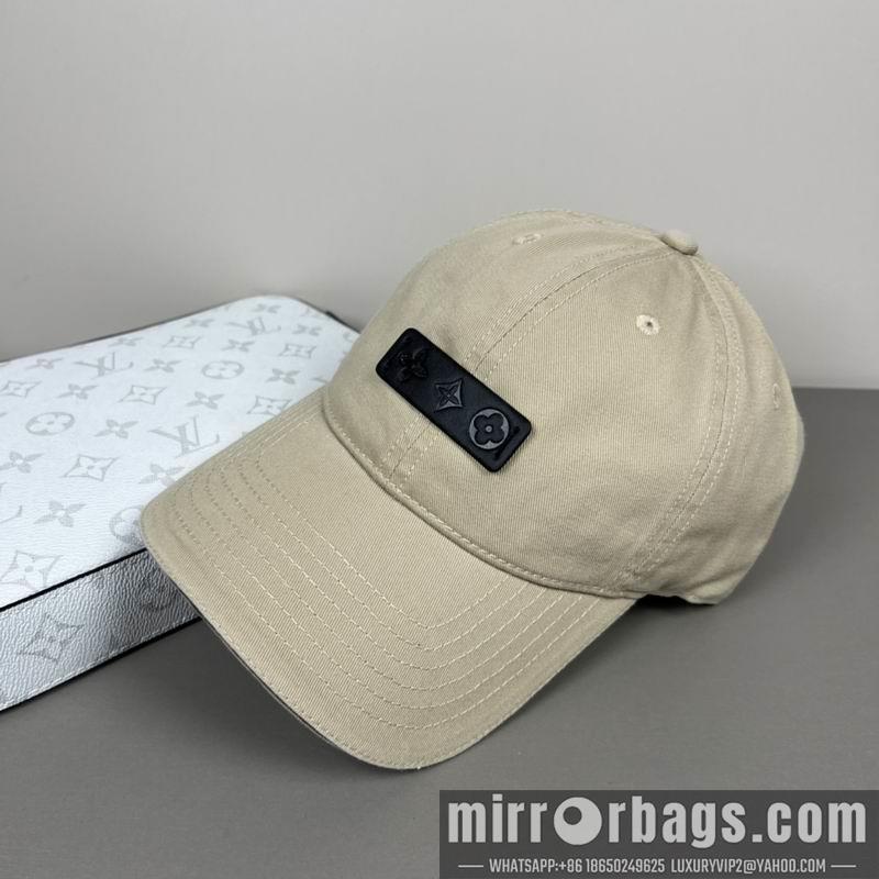 LV Hat dx62