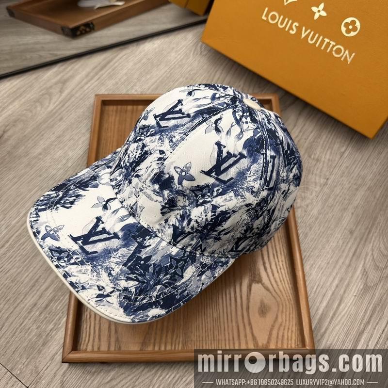 LV Hat dx44
