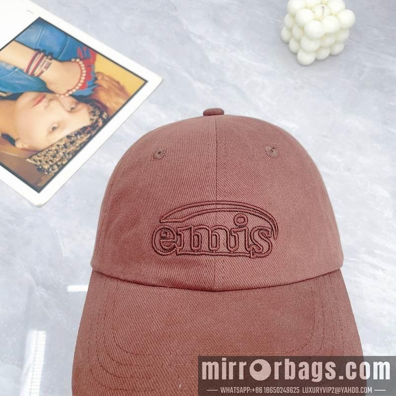 Emis Hat dx03