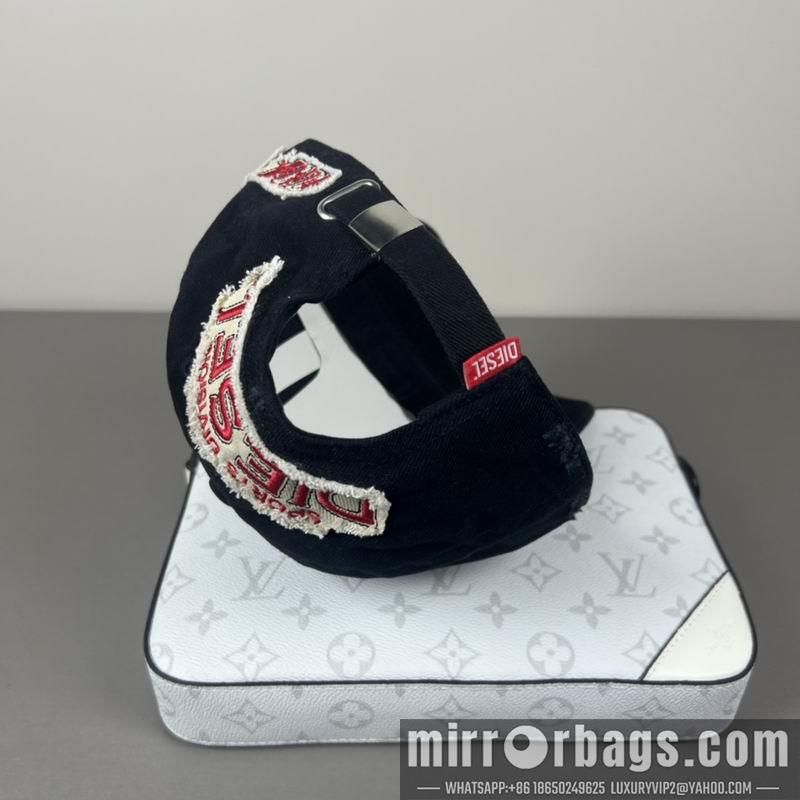 Balenciaga Hat 021005