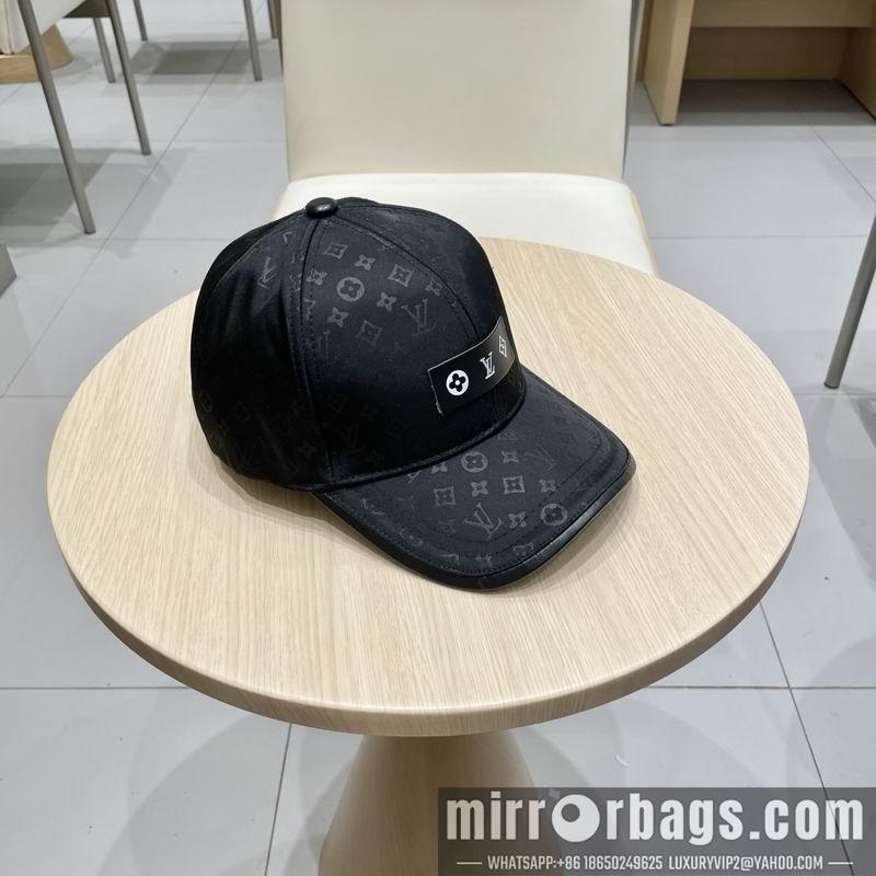 LV Hat 030701