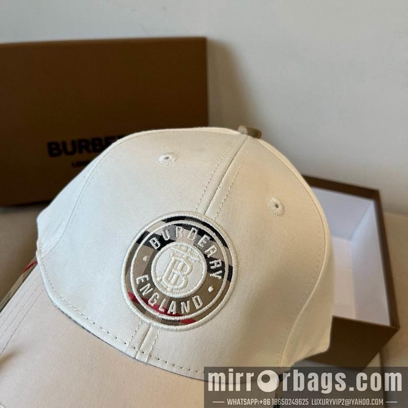 Burberry Hat dx09