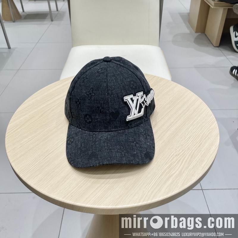 LV Hat 041404