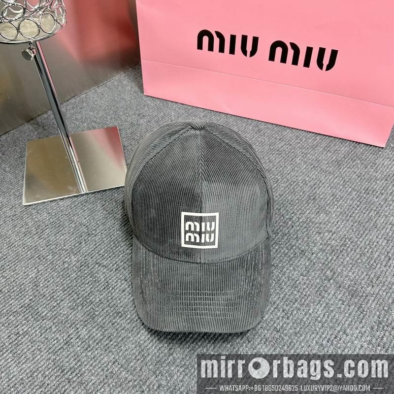 Miumiu Hat dx85