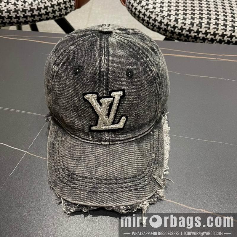 LV Hat 071302