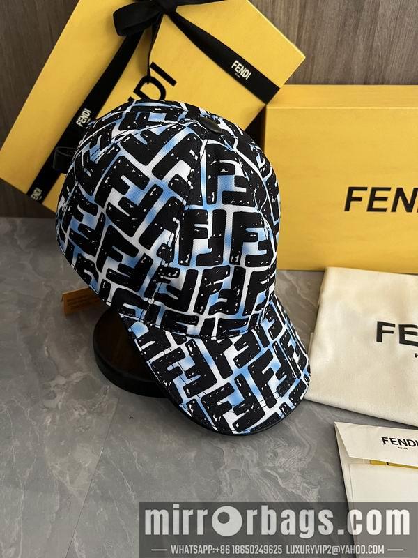 Fendi Hat dx59