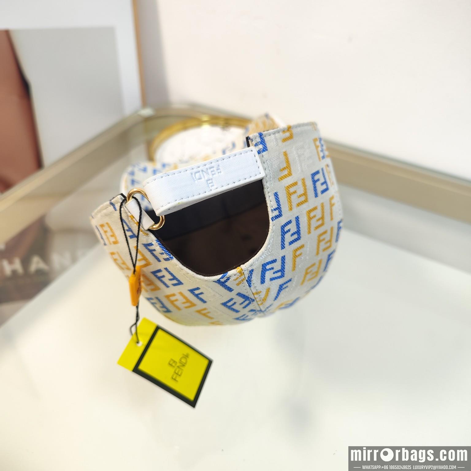 Fendi Hat dx85
