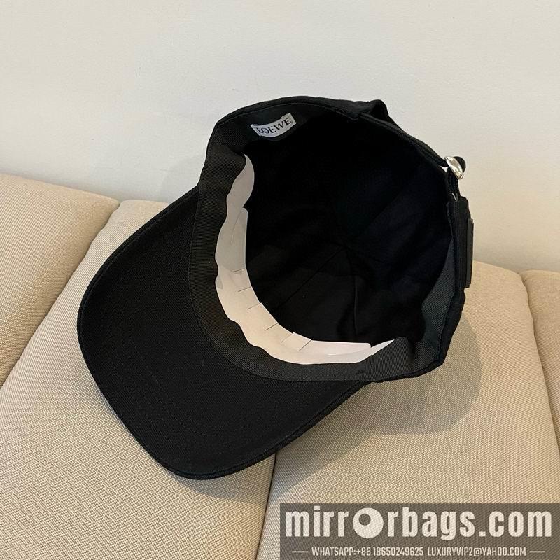 Loewe Hat dx51