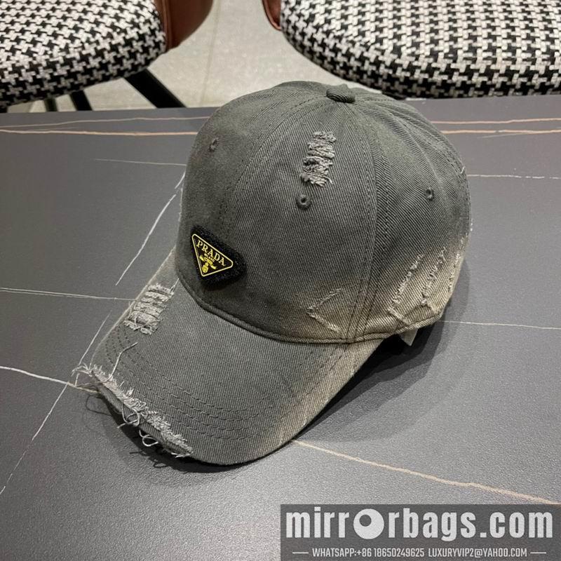Prada Hat 090601