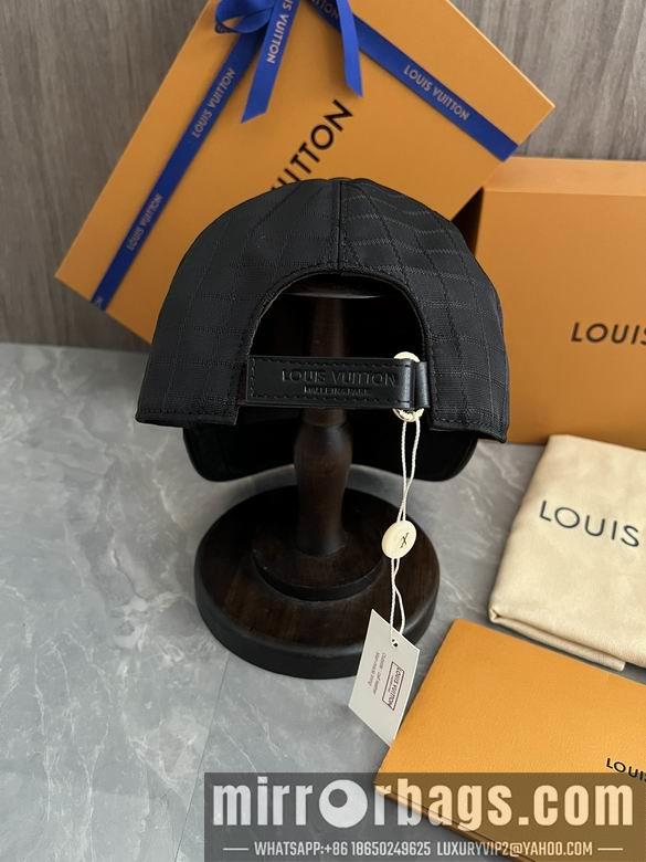 LV Hat dxn10