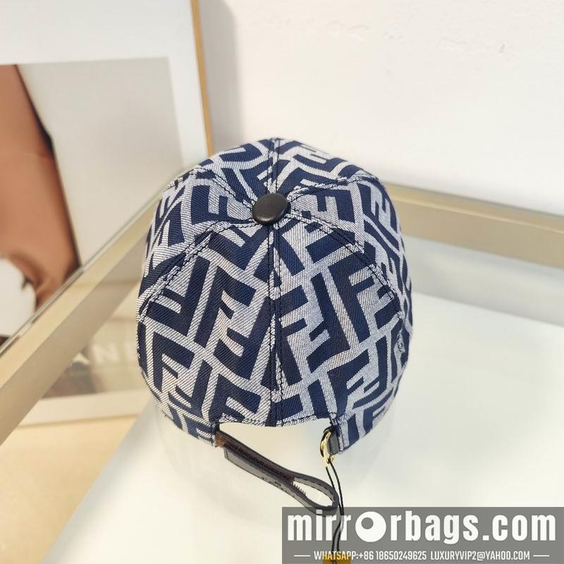 Fendi Hat dx69