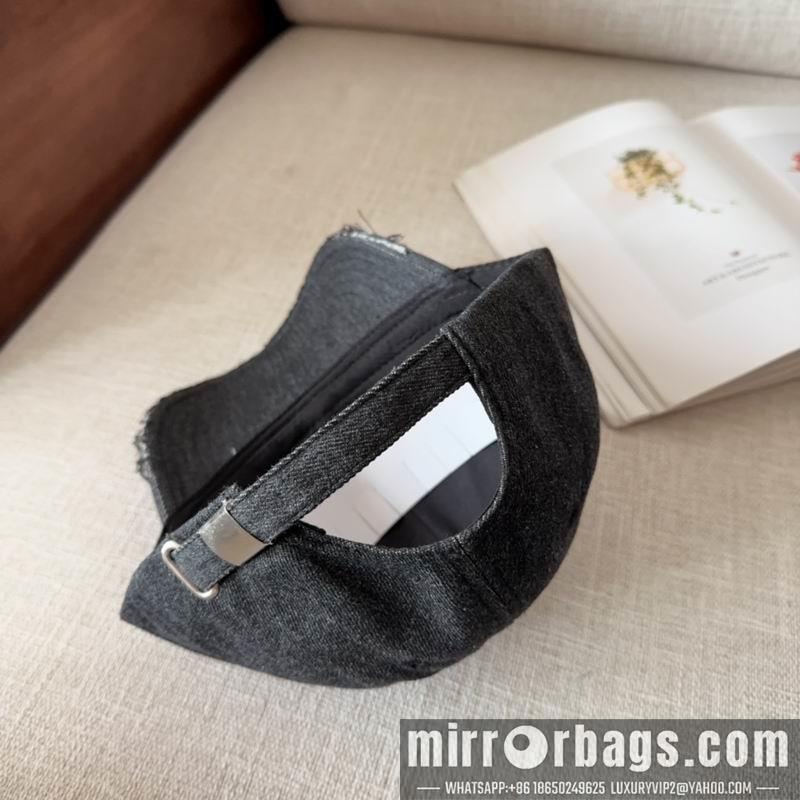 Miumiu Hat dx13