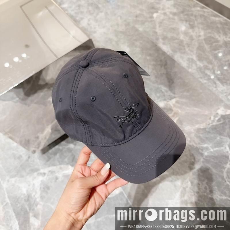 Arcteryx Hat dx11