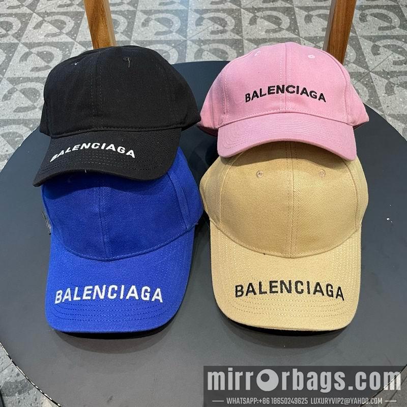 Balenciaga Hat 072302