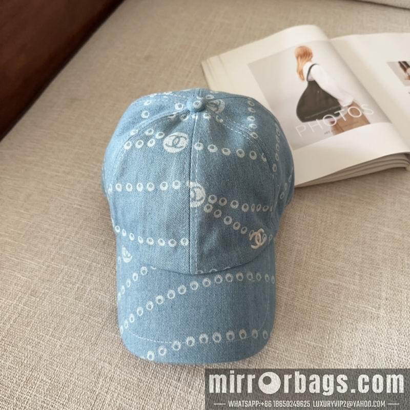 Chanel Hat dx17