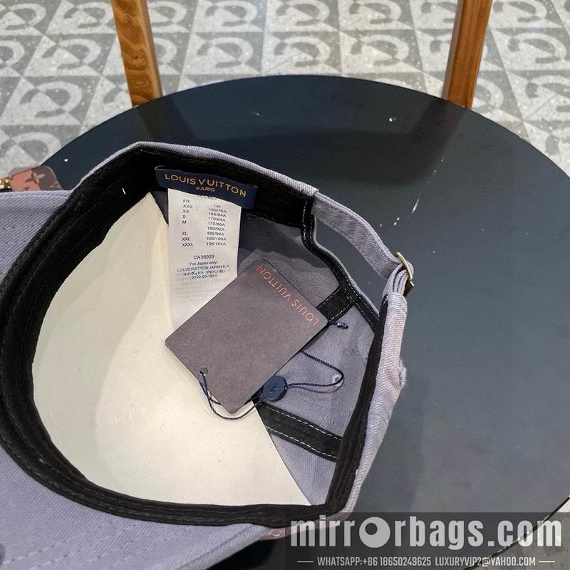 LV Hat 030941
