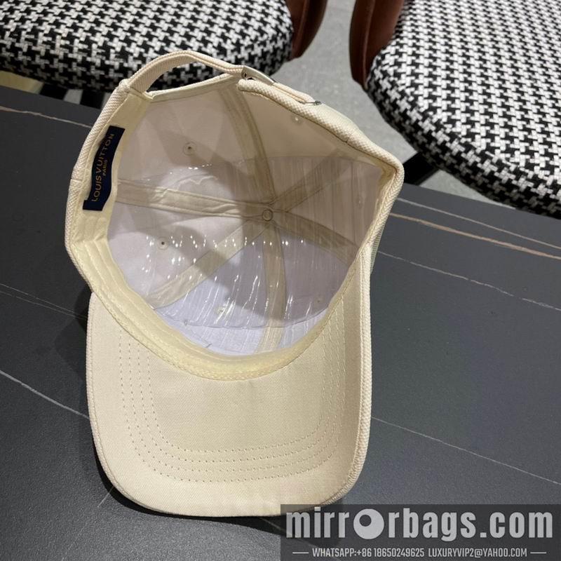 LV Hat 072803