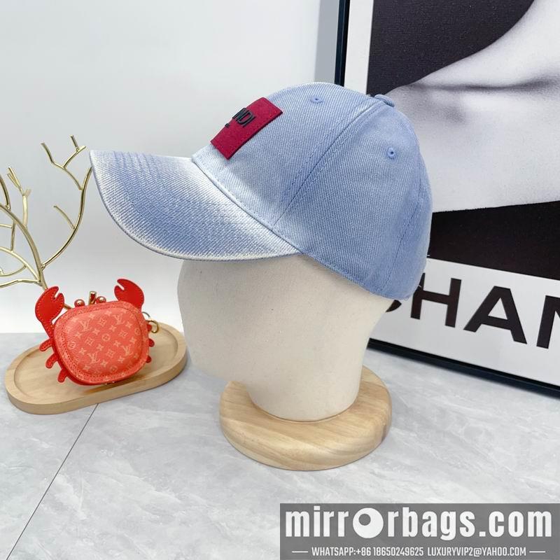 Fendi Hat dx70