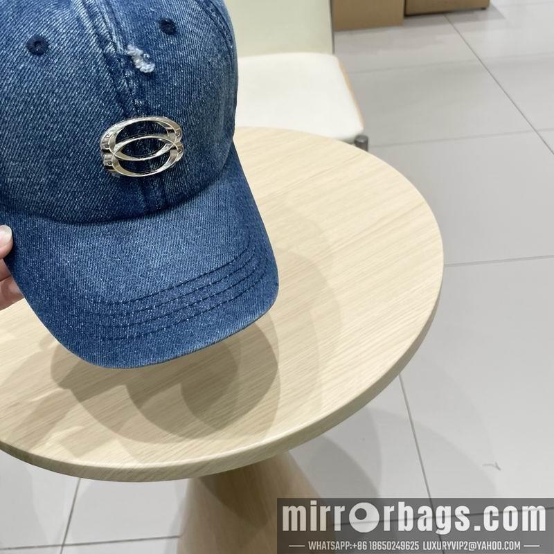 Other Hat 041404