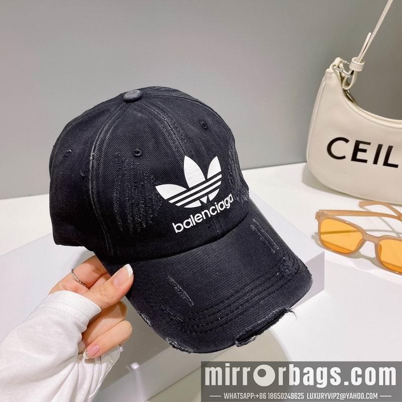 Balenciaga Hat dx26